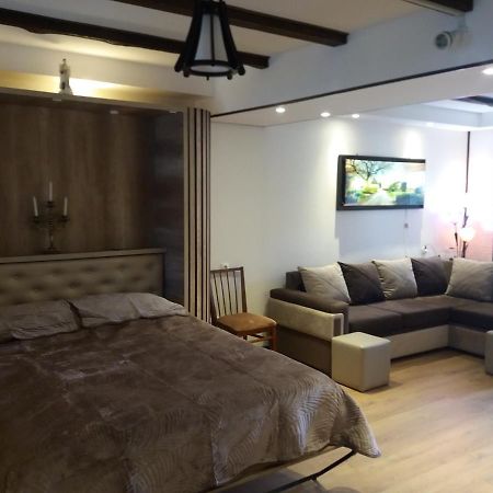 Apartment B O R A Tskaltubo ภายนอก รูปภาพ