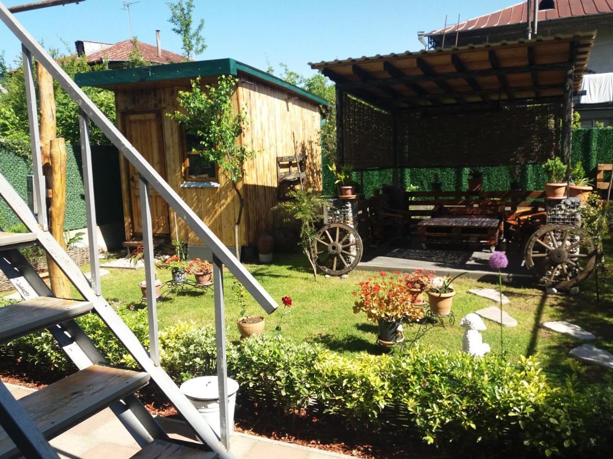 Apartment B O R A Tskaltubo ภายนอก รูปภาพ