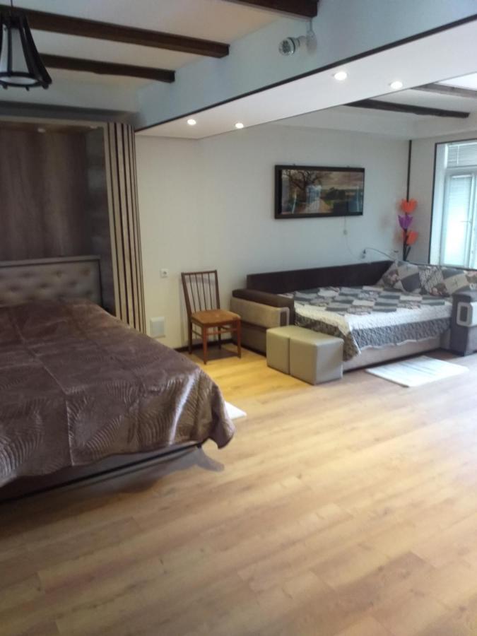 Apartment B O R A Tskaltubo ภายนอก รูปภาพ